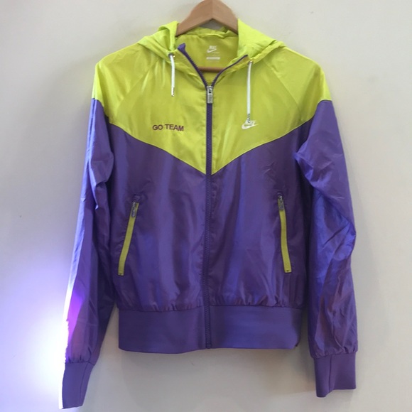 Nike Jackets & Blazers - Nike Windrunner Jacket Medium